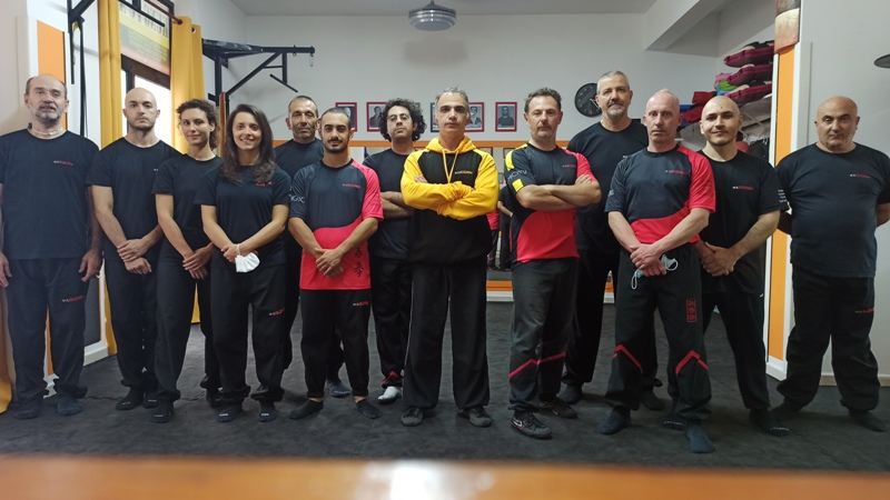 kung fu academy di Sifu Salvatore Mezzone, arti marziali wing chun, weng chun, wing tsun, tai chi quan, chi kung, sanda e sport dacombattimento, shaolin cina.jpg (1)